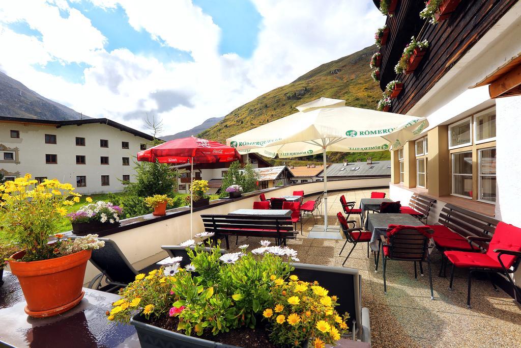 Berghotel-Gasthof Gstrein Vent Buitenkant foto