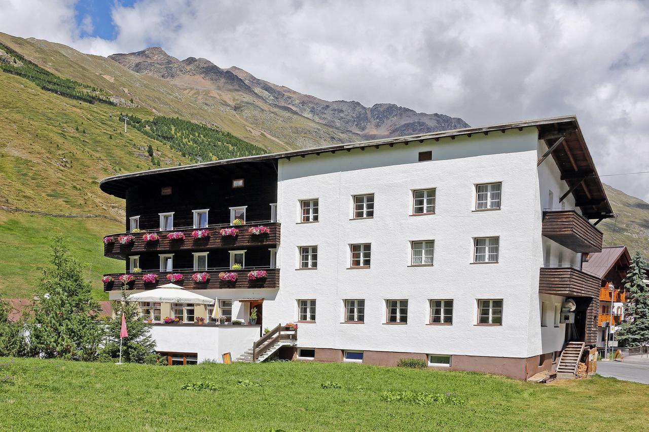 Berghotel-Gasthof Gstrein Vent Buitenkant foto